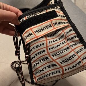 Hunter Travel Phone Pouch Crossbody Bag